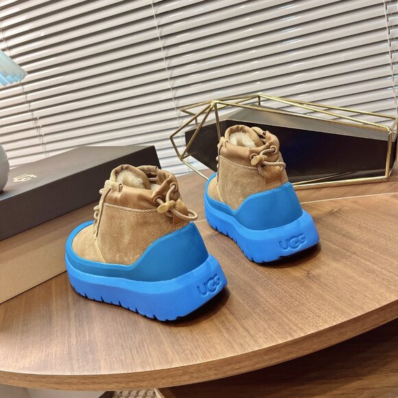 UGG snow boots - Picture 7 of 9